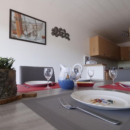Un Appartement Sur La Marina De St-Gilles سانت جيل كروا دي فيي المظهر الخارجي الصورة