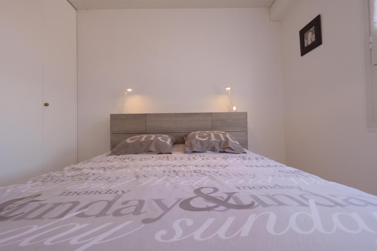 Un Appartement Sur La Marina De St-Gilles سانت جيل كروا دي فيي المظهر الخارجي الصورة